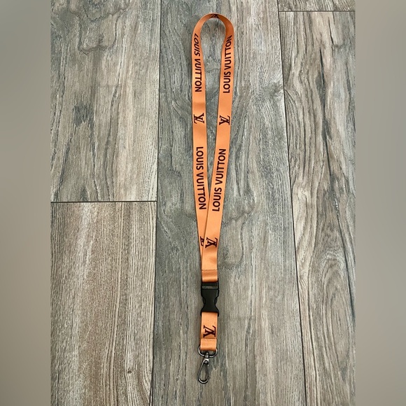 Ribbon LV* lanyard - Picture 2 of 4